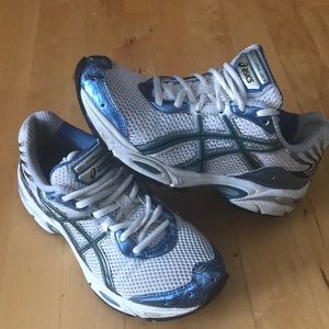 asics gel cumulus 9 2018